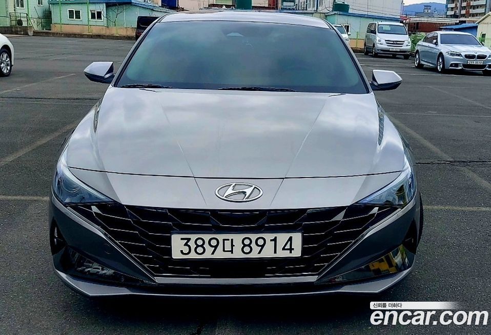 Hyundai AVANTE 2022