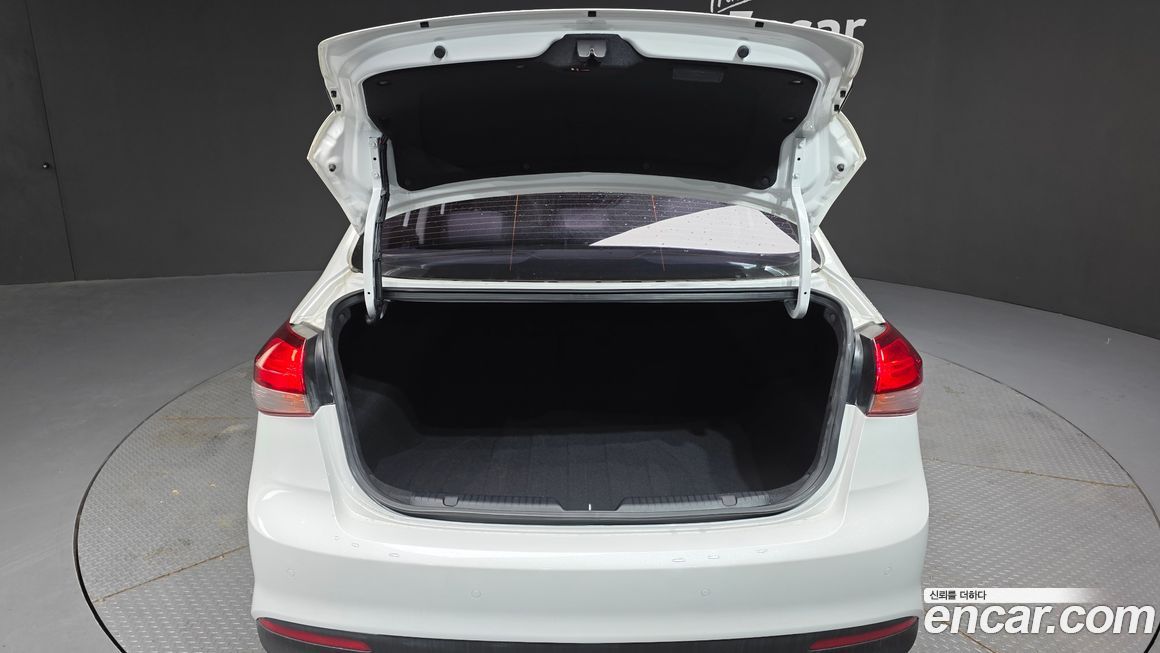 Kia K3 2018