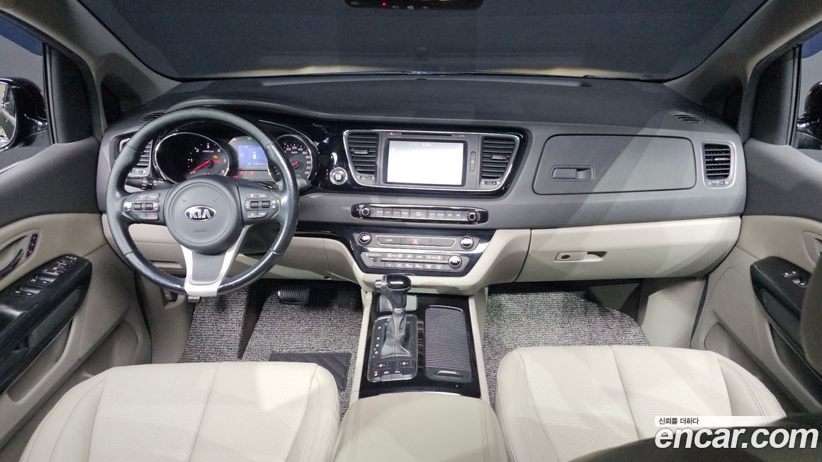 Kia Canival 2016