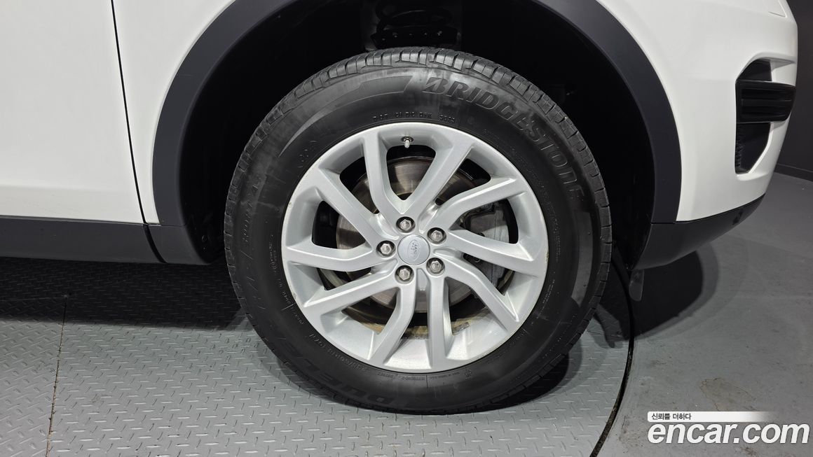 Land Rover Discovery Sport 2017