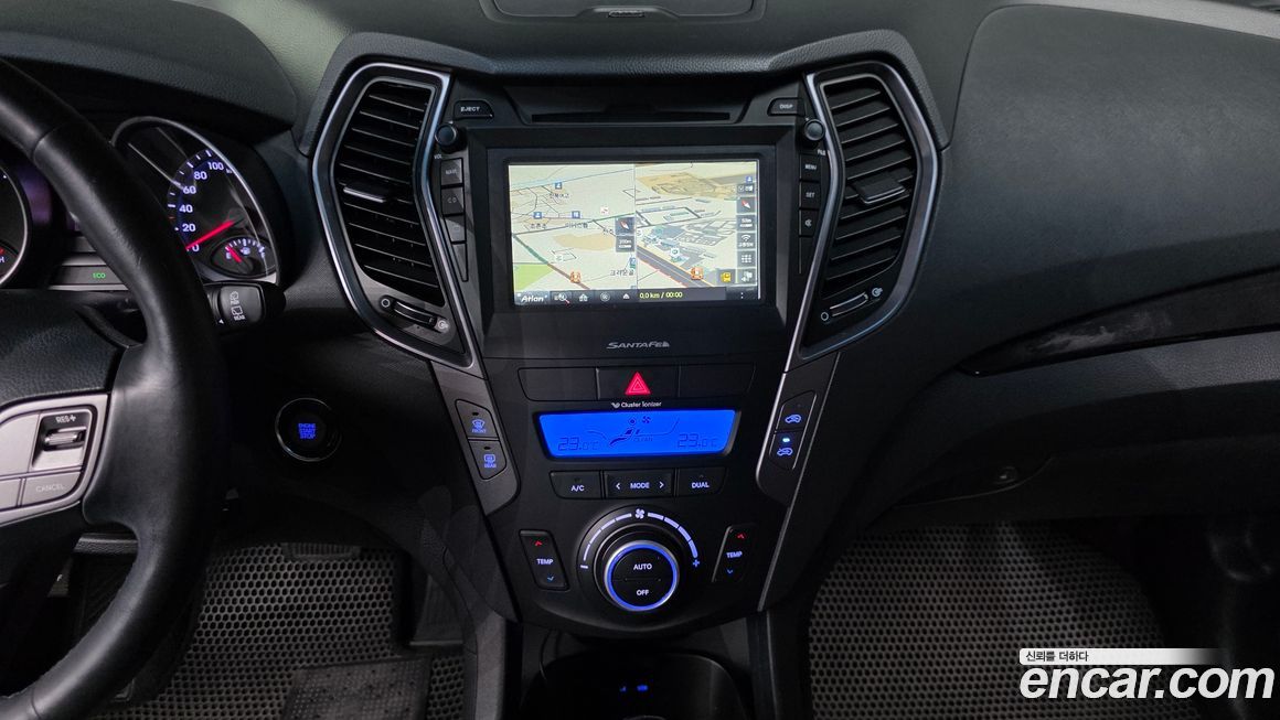 Hyundai Santafe 2013