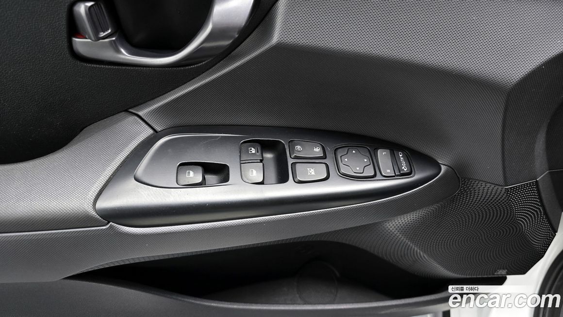 Hyundai Veloster 2018