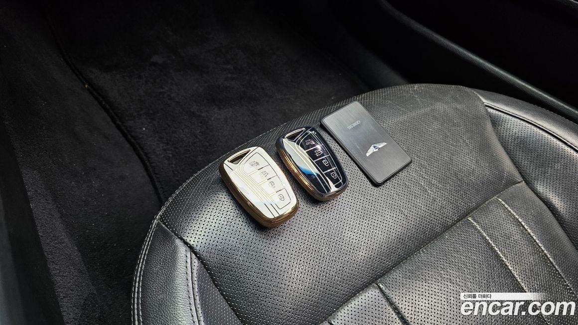 Hyundai Genesis 2016