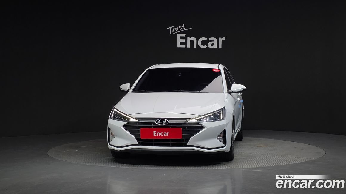Hyundai AVANTE 2019