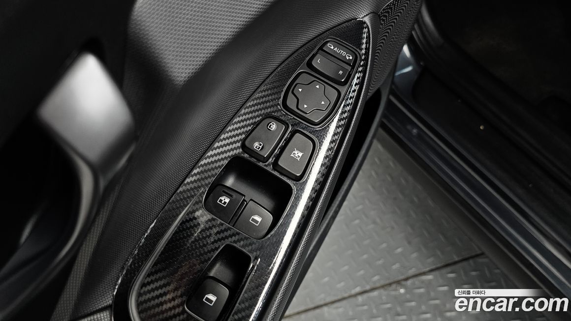 Hyundai Veloster 2018