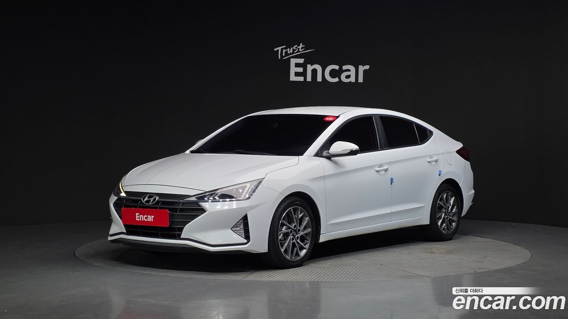 Hyundai AVANTE 2019