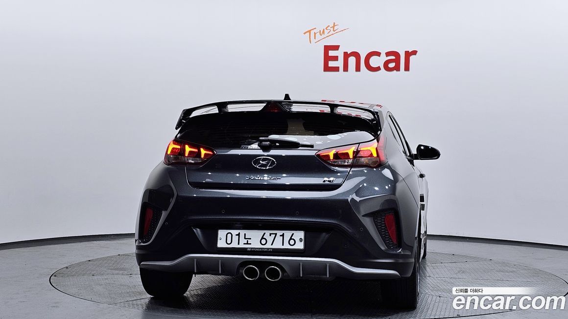 Hyundai Veloster 2018