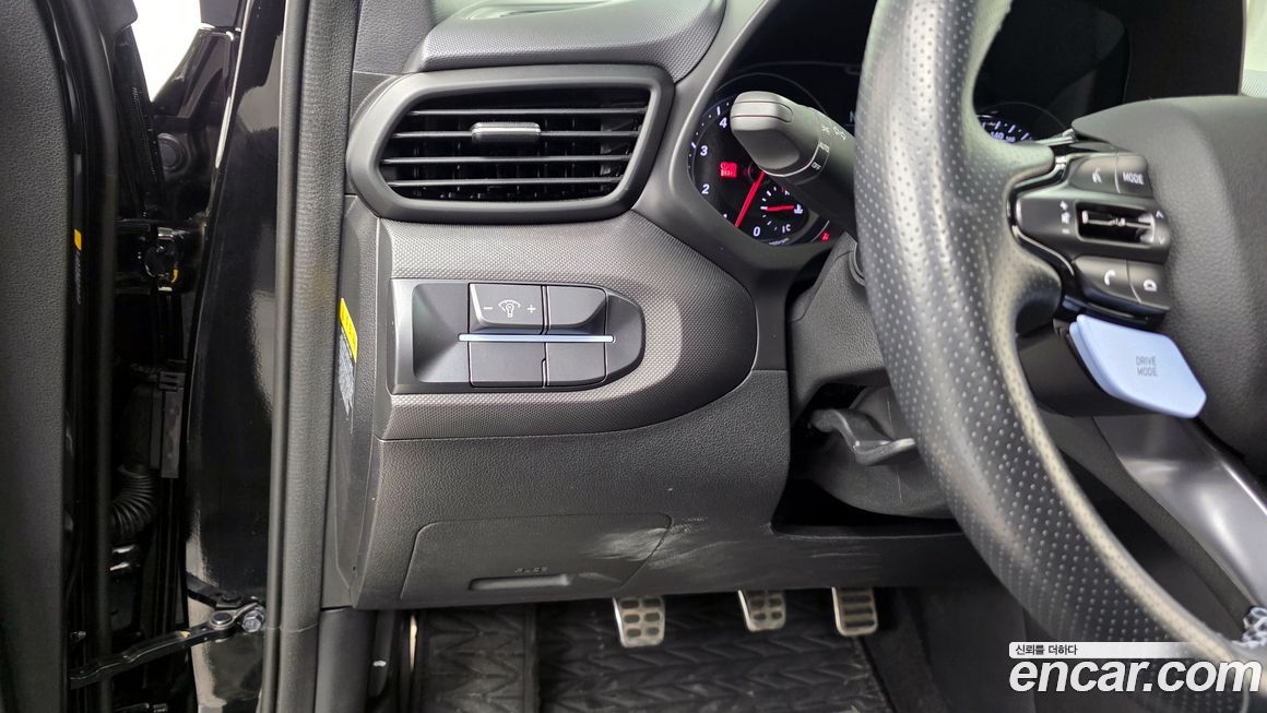 Hyundai Veloster 2020