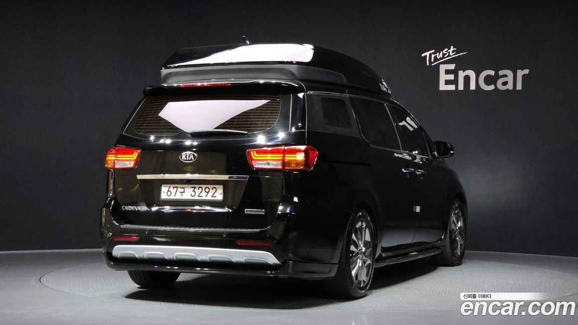 Kia Canival 2018