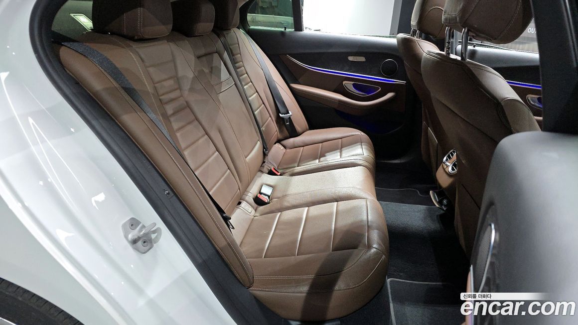 Mercedes-Benz E-Class 2017