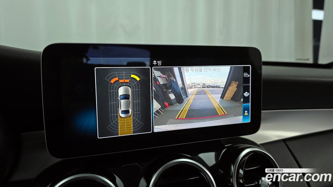 Mercedes-Benz C-Class 2019