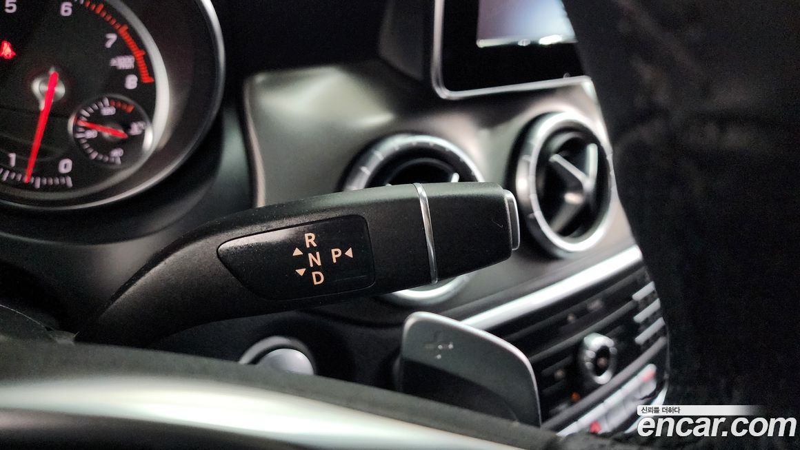 Mercedes-Benz CLA-Class 2019