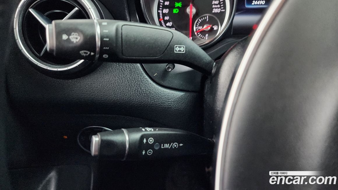 Mercedes-Benz CLA-Class 2019