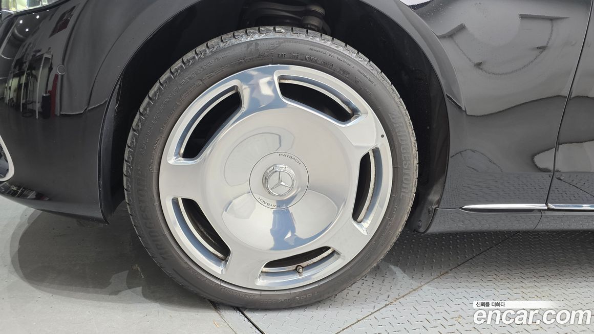 Mercedes-Benz S-Class 2022