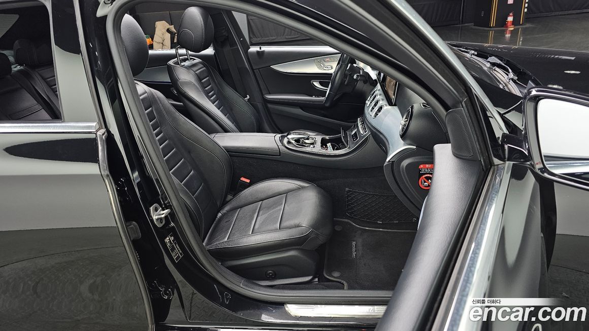 Mercedes-Benz E-Class 2020