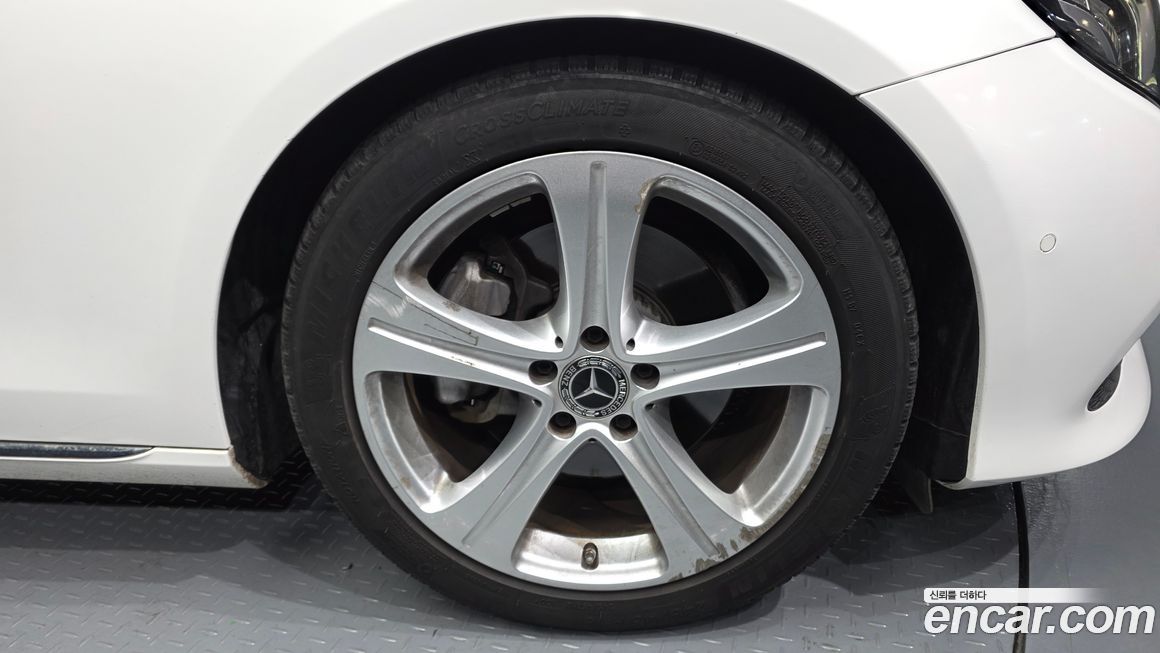 Mercedes-Benz E-Class 2018