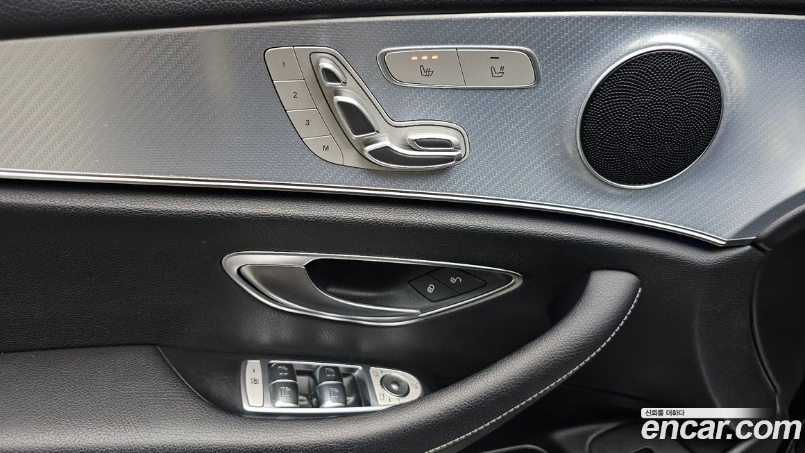 Mercedes-Benz E-Class 2020