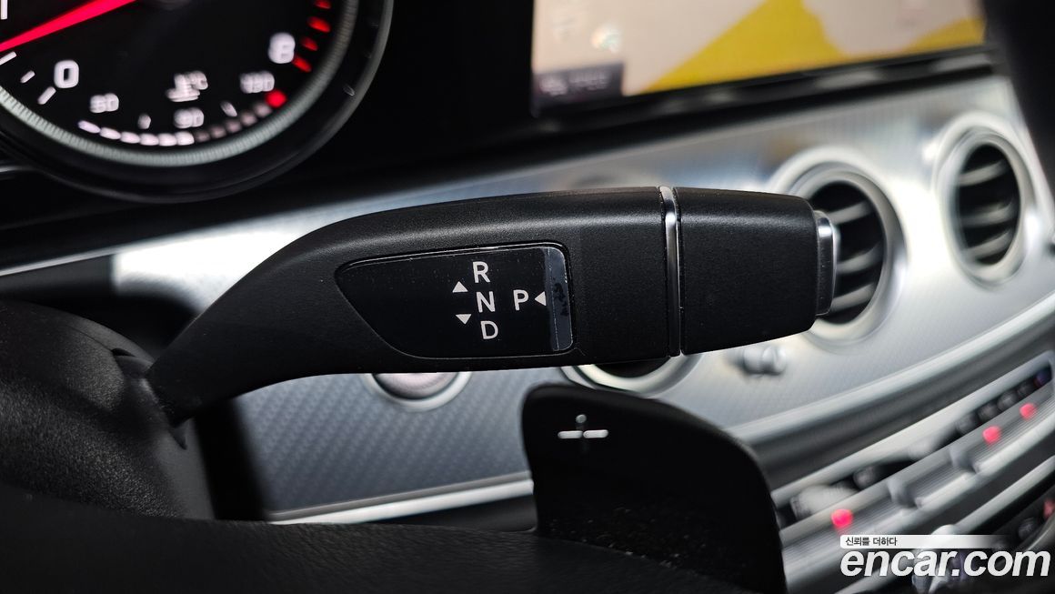Mercedes-Benz E-Class 2020
