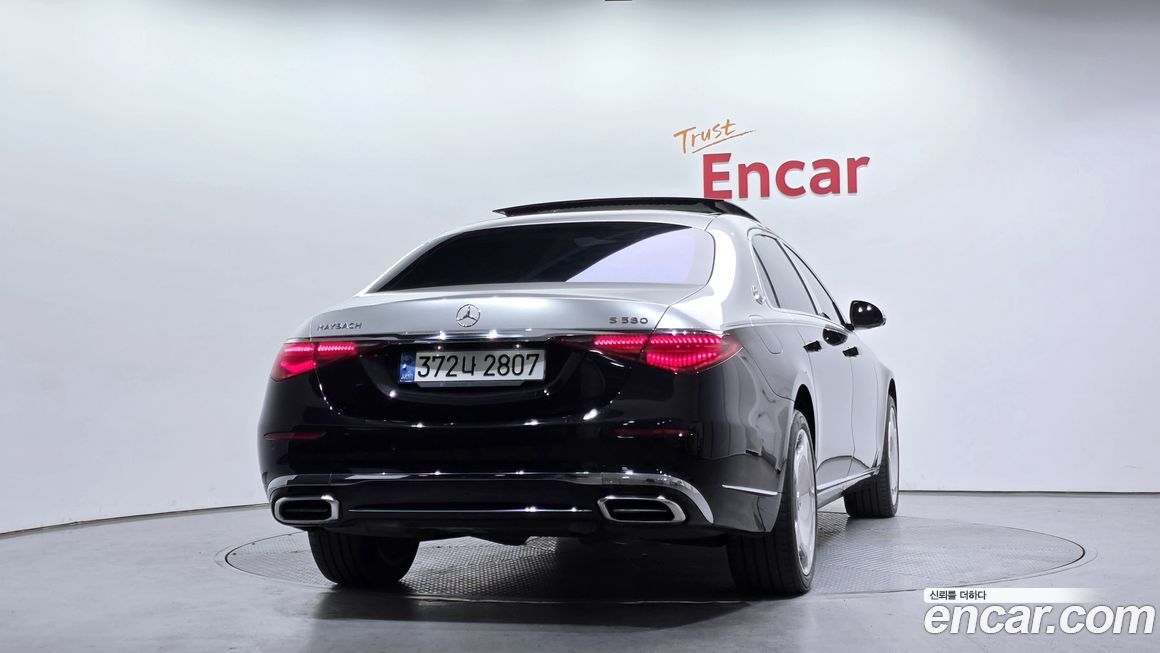 Mercedes-Benz S-Class 2022