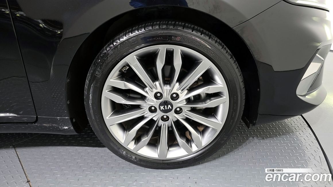 Kia K7 2020