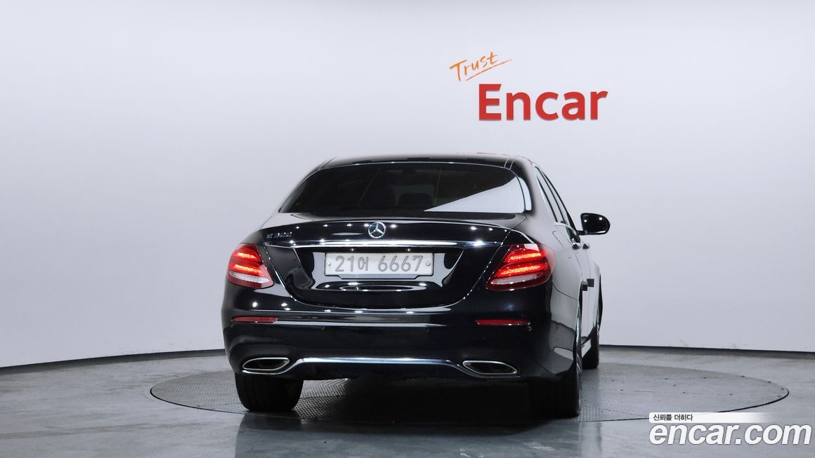 Mercedes-Benz E-Class 2019