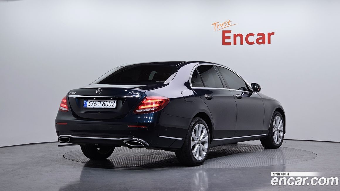Mercedes-Benz E-Class 2018