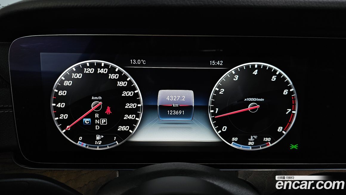 Mercedes-Benz E-Class 2018