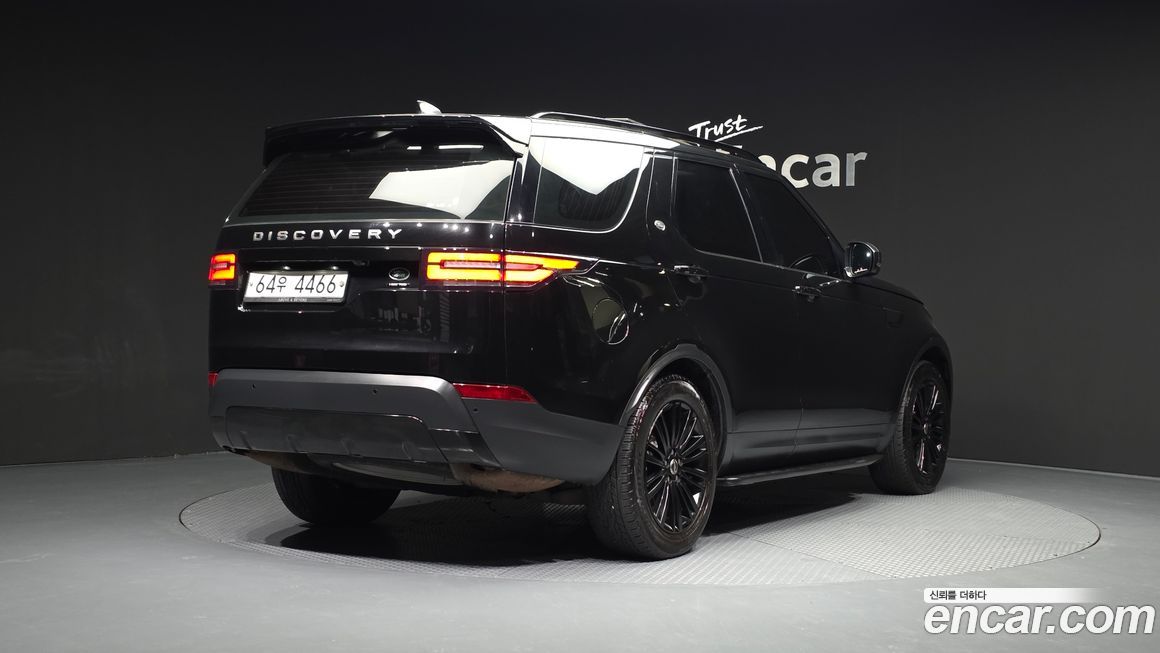 Land Rover Discovery 2017