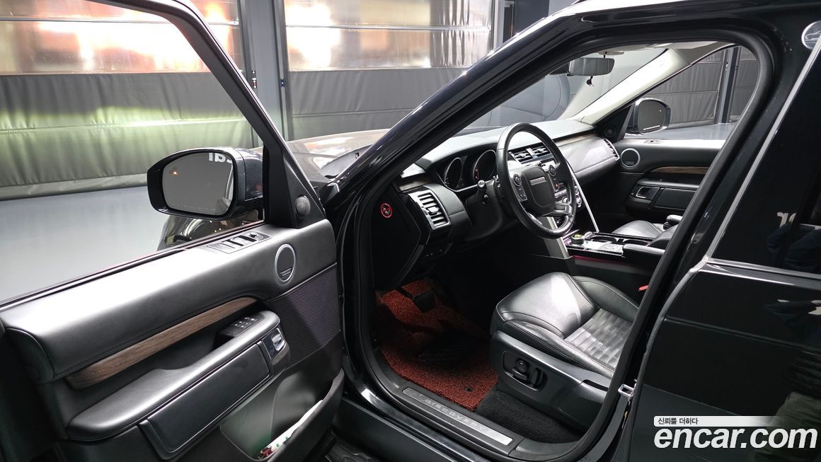 Land Rover Discovery 2017