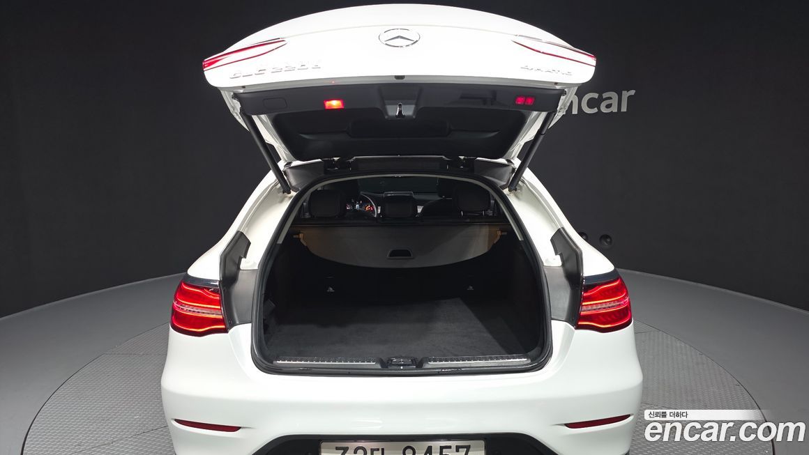Mercedes-Benz GLC-Class 2018