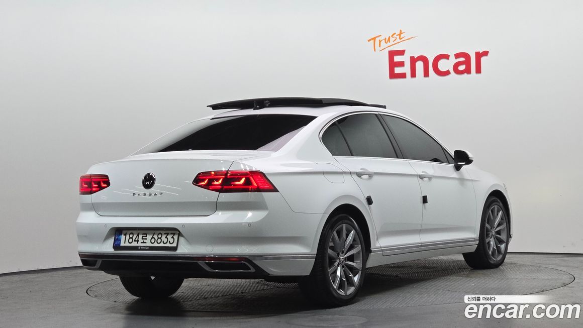 Volkswagen Passat 2022