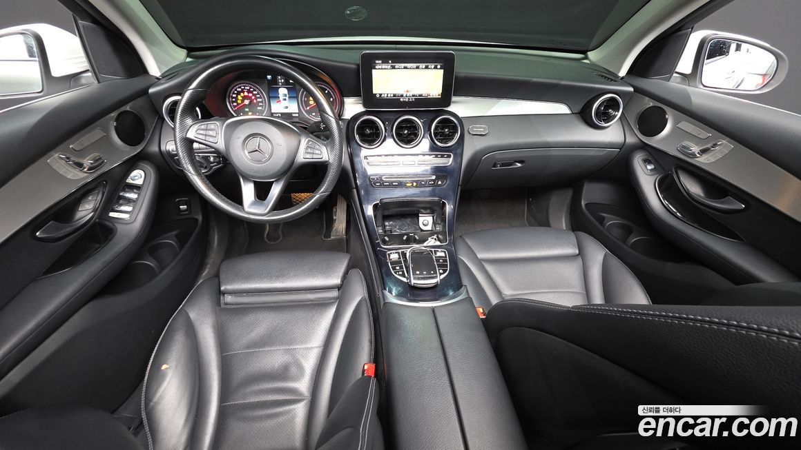 Mercedes-Benz GLC-Class 2018
