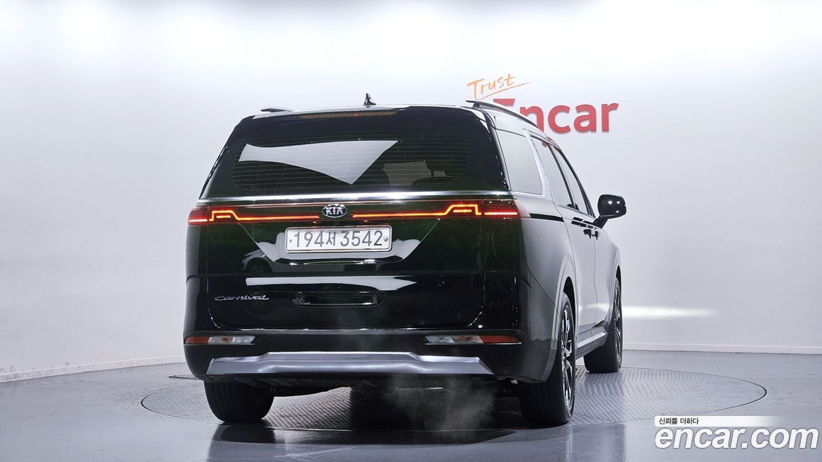 Kia Canival 2021