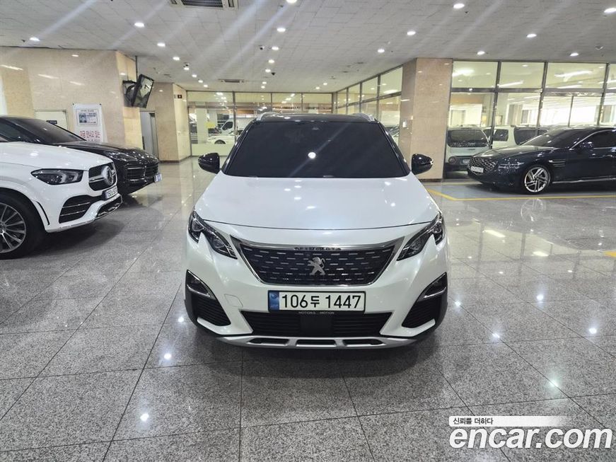 Peugeot 5008 2021