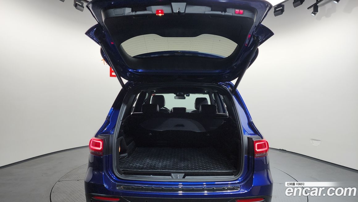 Mercedes-Benz GLB-Class 2020