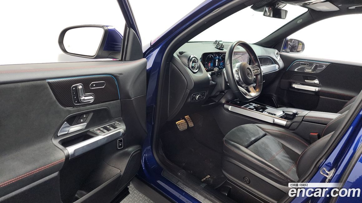 Mercedes-Benz GLB-Class 2020