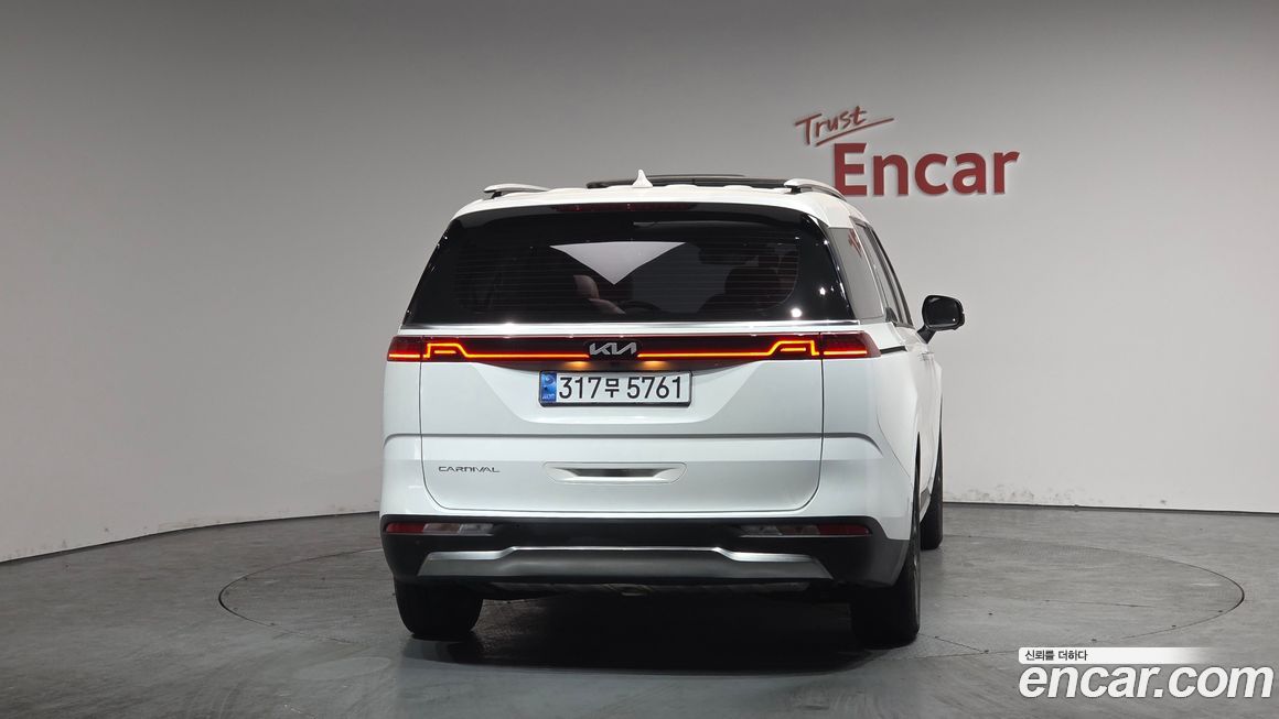 Kia Canival 2022