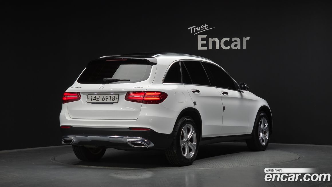 Mercedes-Benz GLC-Class 2018