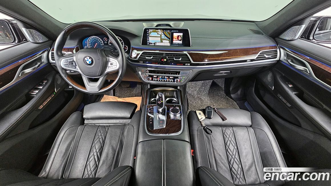 BMW 7-Series 2016