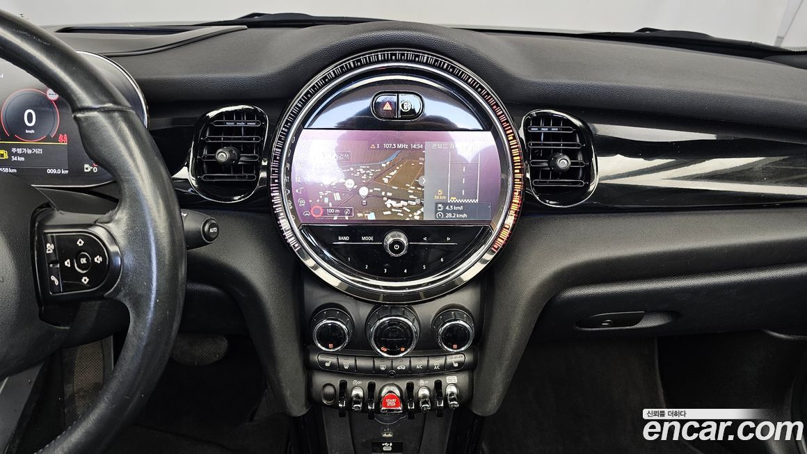 Mini Cooper Convertible 2022