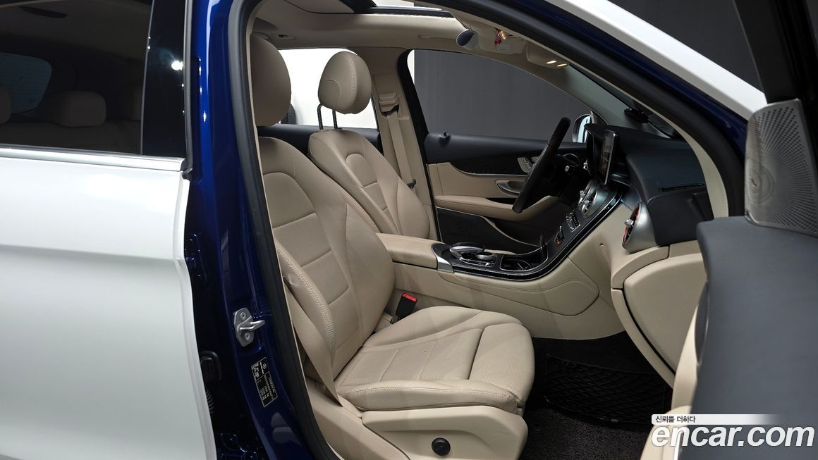 Mercedes-Benz GLC-Class 2018