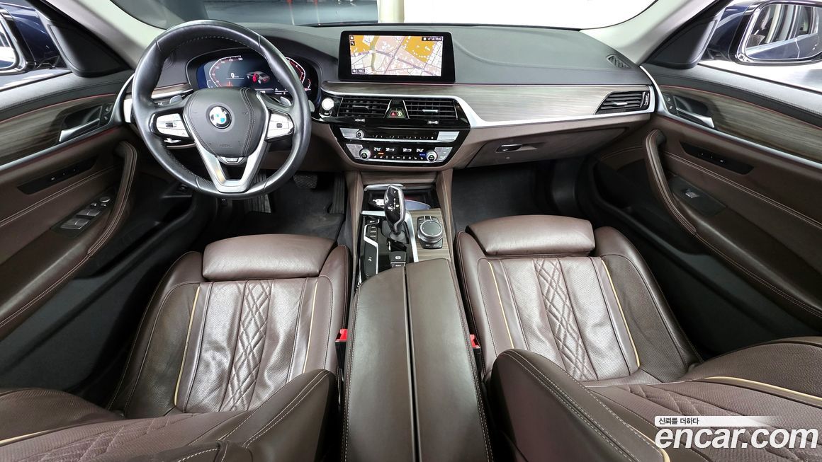 BMW 5-Series 2020