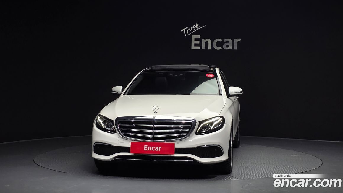 Mercedes-Benz E-Class 2019