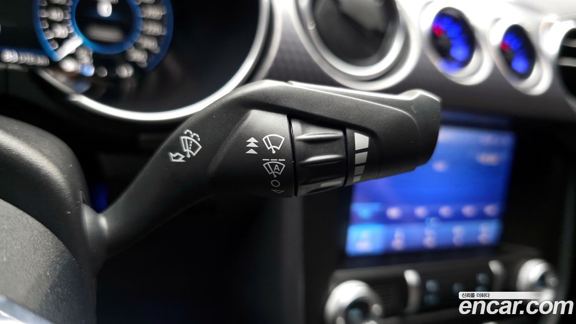 Ford Mustang 2020
