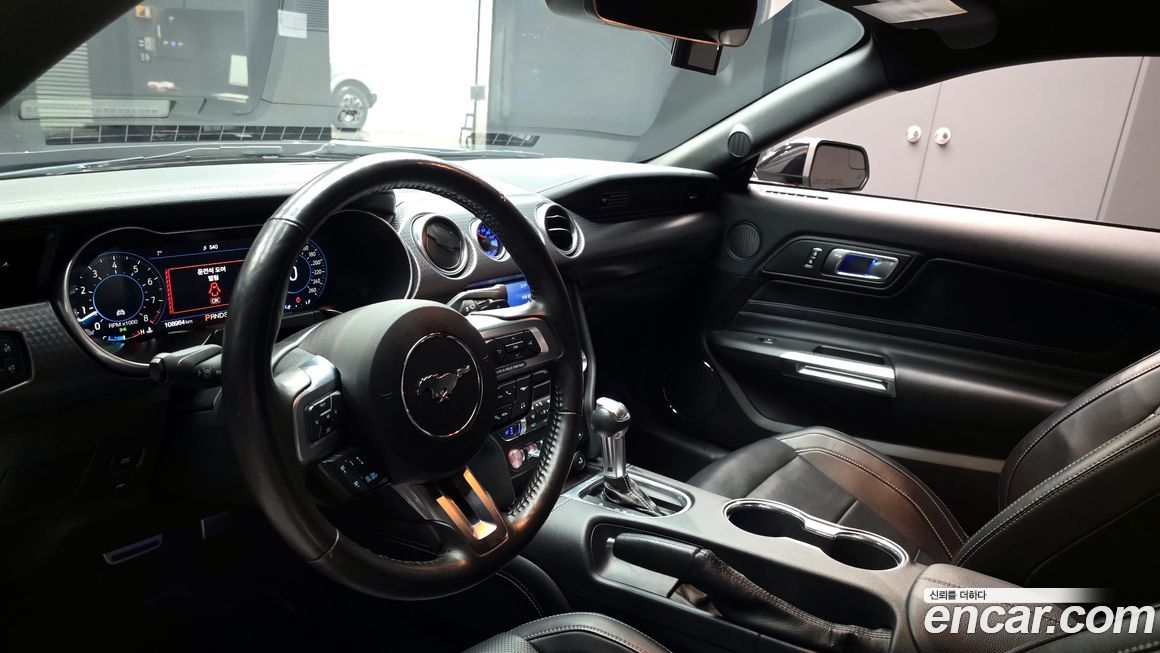 Ford Mustang 2020
