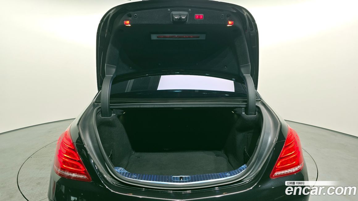 Mercedes-Benz S-Class 2015