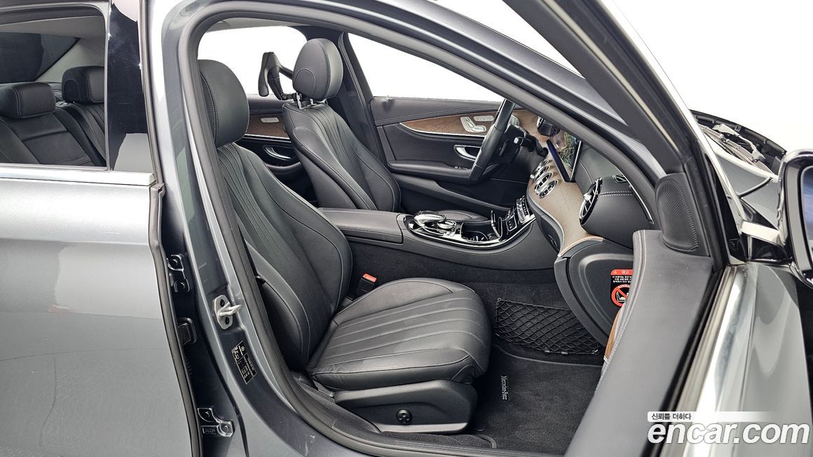 Mercedes-Benz E-Class 2019