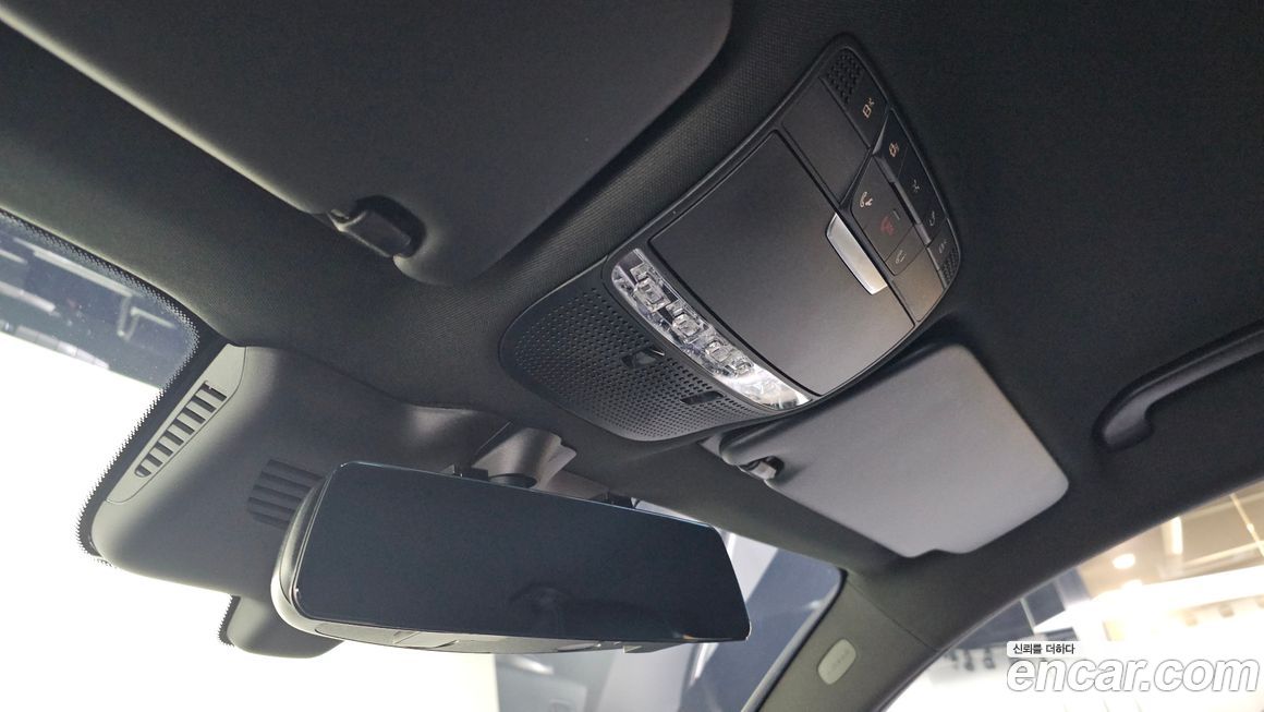 Mercedes-Benz GLC-Class 2019