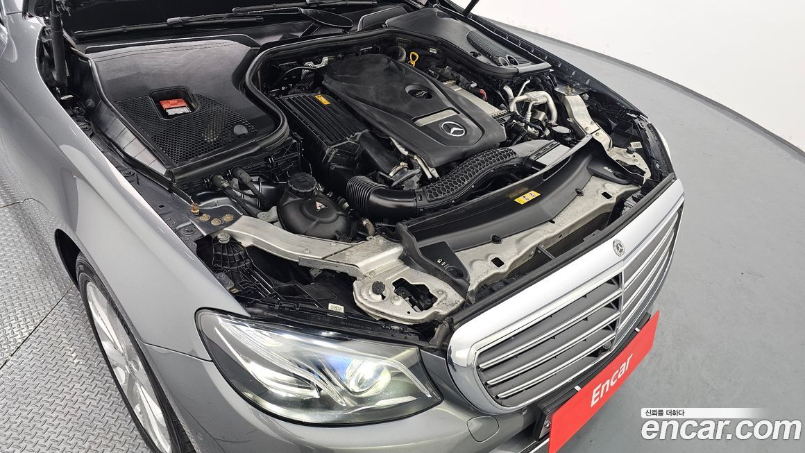 Mercedes-Benz E-Class 2019