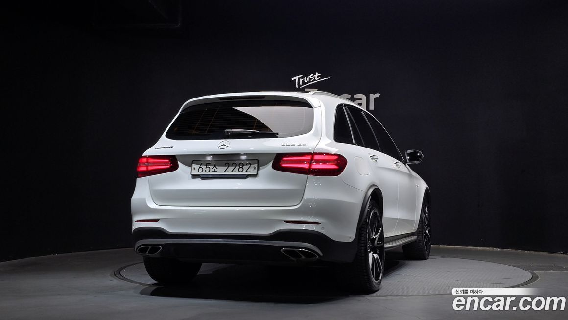 Mercedes-Benz GLC-Class 2017